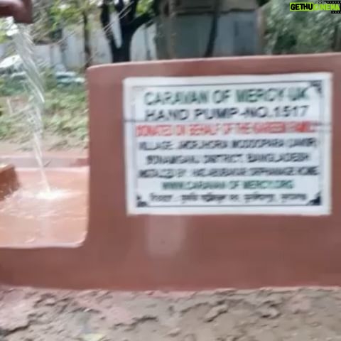 Janab Kareem - 144 Likes - BANGLADESH 🇧🇩!!!!!Yess another successful water pump built in 🇧🇩 Bangladesh..and a extra bonus is with my family name attached it! This pump came out absolutely beautiful and I’m so grateful for everyone involved!!! 💕 💪🏽 ✌🏽 🌸 💦 🇧🇩
#waterpump #bangladesh #helpinghand #love #humanitarian #muslim #trend #multiracial #unitedstates #letsgetitdone