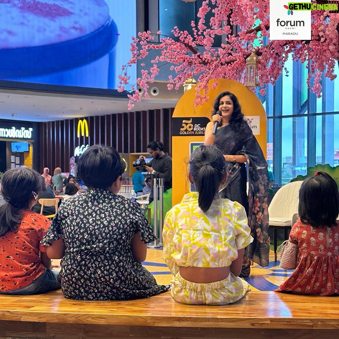 Janaki Sabesh - 1.6K Likes - Indulekha Warrier and Janaki Sabesh brought stories to life at the DC Books Fest!
The children who attended had an unforgettable time, filled with wonder and joy.
#DCBooksFest #StorytellingMagic #forumkochi