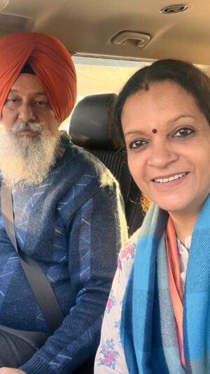 Janaki Sabesh Instagram - I had a heartwarming experience with Sukhwinder Singh ji, a cab driver, who incidentally happened to be from the same area I grew up in Delhi . As we shared memories of our experiences of Delhi then and now, Sukhwinder ji shared a beautiful anecdote about how God also uses Google now, emphasizing the importance of doing good during our time on earth. It was a simple yet profound reminder that left me just feeling nice 😌 

#gratitude #simplejoysoflife #traveldiaries #momentswithmaajanaki