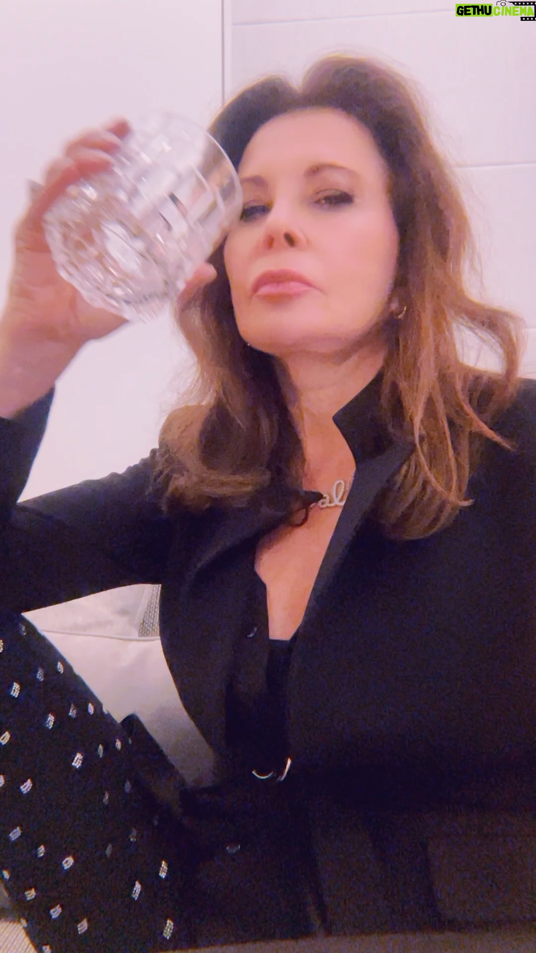 Jane Badler - 1.2K Likes - So important to have time away .. with the one you love .. let the evening begin and take me away to the shadows of delight …