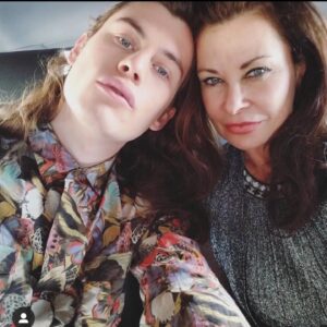Jane Badler Instagram - Remembering my beautiful mother. She was bigger than life and moved through her earthly journey with dignity and passion even with tremendous loss . She always gave me the best advice which sadly i rarely listened too . I am so grateful for being a mom to my extraordinary boys who taught me about unconditional love and started me on my spiritual journey . Happy mothers day to you All !!!