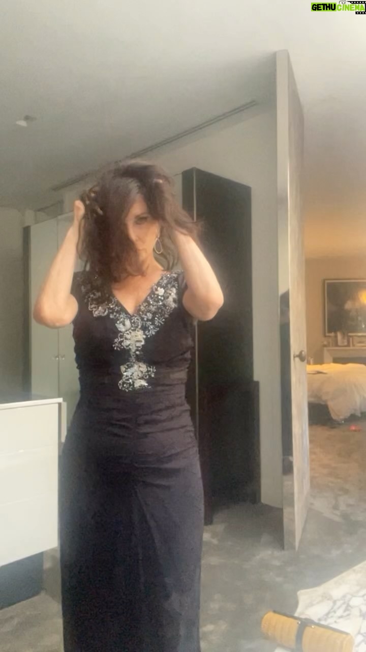 Jane Badler - 1.4K Likes - Its a mad mad mad world .. get dressed up and tell them to F… off !!