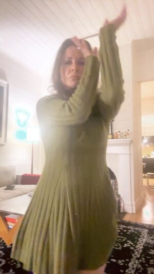 Jane Badler Instagram - Female energy is powerful.. we must stop the world from trying to suppress it ….Do you think wars would be fought if women ruled the world ???