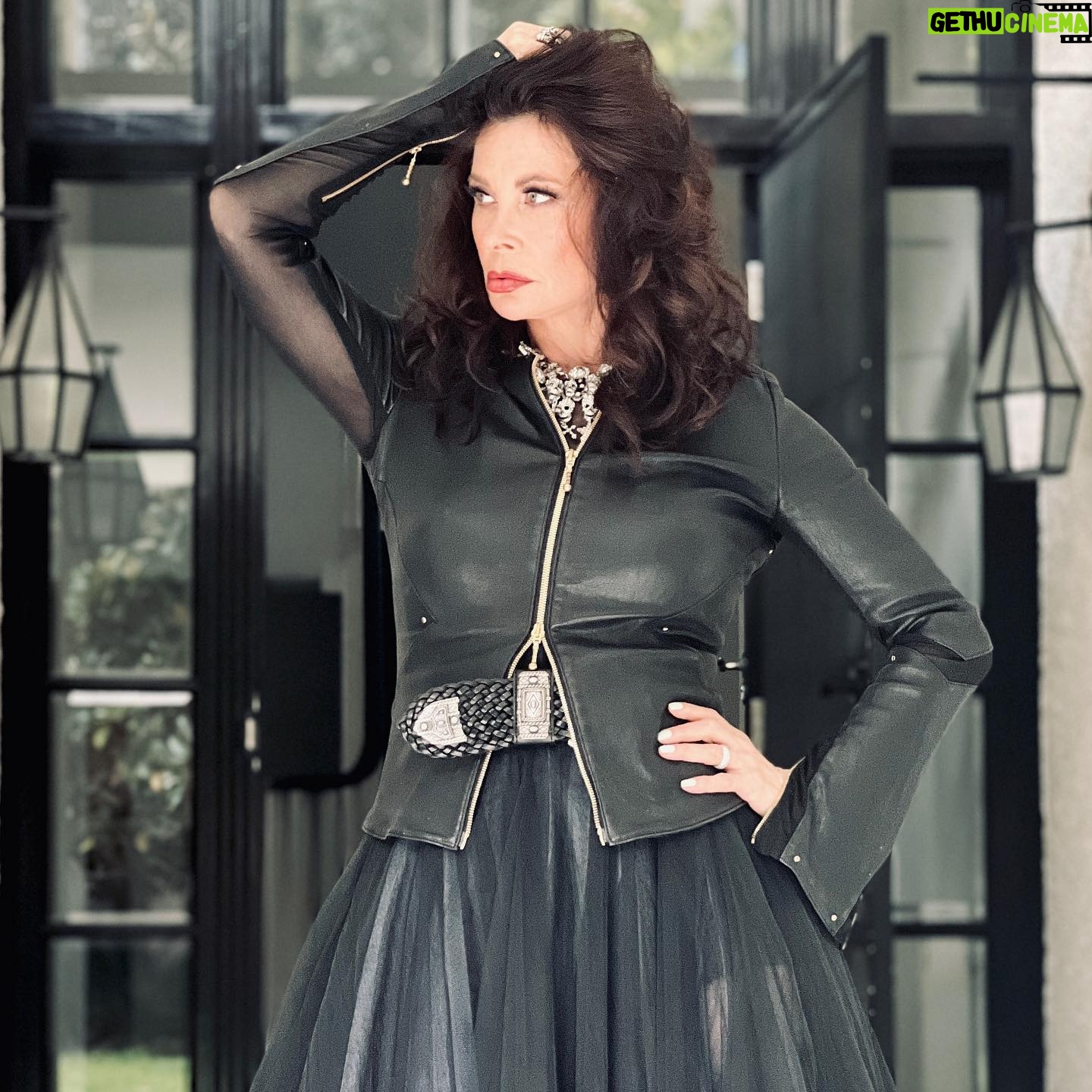 Jane Badler - 0.9K Likes - ….In my experience people don’t usually overdose just once – they tend to overdose a couple of times, and then all too often die. With that in mind, my advice to you is to get clean.
One simple way to start doing this is to go to Narcotics Anonymous. If you persevere, in time you will have an entirely different problem – not that life is meaningless, but rather that life has almost too much meaning. As the scales fall from your eyes the world rushes into focus, presenting itself with a kind of vibrational eloquence that can, at first, be almost overwhelming. Everything shimmers, everything clarifies, everything wrestles for your attention. Trees feel super-real, their roots plunged into the earth, their branches stretching to the sky, birds are flesh and blood souls, fragile with life, the sky unfolds and rolls, the ocean crashes, people fascinate, books are beautiful, children are whirling dynamos of chaos, dogs bark and cats meow, flowers shout, your neighbour glows, and God runs like a helix through all things. The world awaits you, humming with meaning. You are alive with potential. You are not dead.
So, Zara, a few things you need to do. Stop fucking around and get your shit together. Get clean and don’t die.”
Love, Nick… from the pen of the glorious Nick Cave. Photo @djnarelle