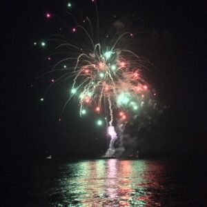 Jane Leeves Instagram - Not a very good British person... #HappyFourth #Malibu