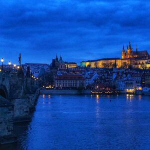 Janek Rubeš Instagram - Praha není jenom most a hrad. #praguecastle #charlesbridge
