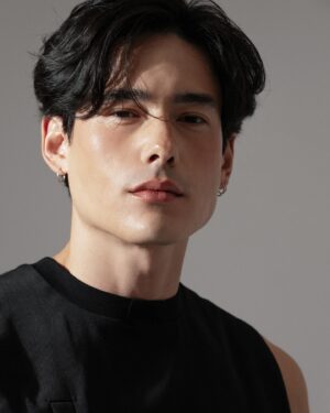 Jang Min Instagram - 1-5 ?

Just a little something to spice up your feed (glitter emoji) 

📸@tinasokolovskaya you are a magician 🧡

#nyc #model #모델 #촬영