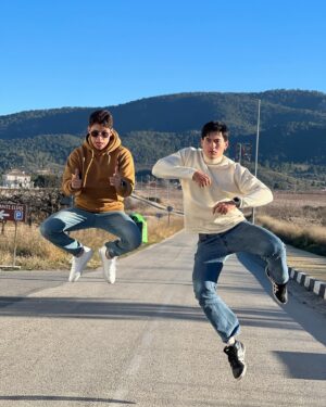 Jang Min Instagram - 1 año
365 días 
Muchas aventuras y proyectos 
Agradecido y emocionado por 2024.
Gracias a todos por todo.
#2024
#happynewyear #felizañonuevo #새해복많이받으세요