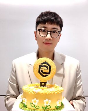 Jang Su-won Instagram - 24주년!🎉🎉🎉🎉❤😍😘