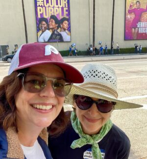 Janie Haddad Tompkins Instagram - Out there 👀 real good ones on the picket line this 103rd day of the @sagaftra strike! Dear AMPTP, we are behind our negotiating committee 💯!!! 

#SAGAFTRAstrong #SAGAFTRAstrike #Power2Performers #SolidaritySeason