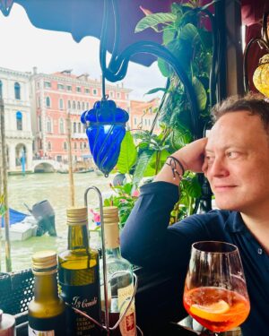 Janina Ramirez Instagram - It’s my amazing husbands birthday!!! So I whisked him off to Venice!!!