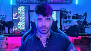 Jaremi Carey Instagram - 💙🎮💜