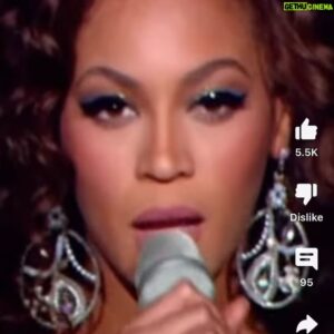 Jarrell Hargraves Instagram - If I Drop “Link in bio” just know I want them tickets BAAAD and it’s worth it 🫣🤭🤭🤭😈😈
OF loading!!! 

Jk jk 

#rennaissancetour2023 #beyonce #onlyfans #explore #Humor