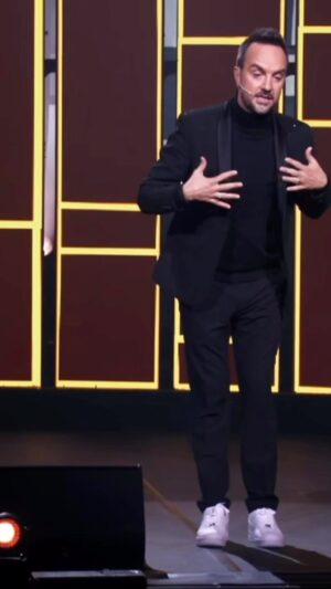 Jarry Instagram - Dans cet extrait que j’adore j’aime votre second degrés attention pour la team 1 degré jamais au premier rang sinon Aïe ! Si tu aimes partage et abonnez-vous ♥️♥️♥️