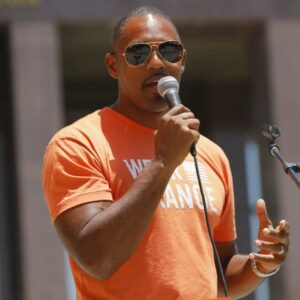 Jason George Instagram - This is from a year ago

But things have only gotten worse. 

Talk to your friends and family
Politicians work for us

Not the Gun Lobby

Let them know that we want #commonsensegunlaws NOW

GUN OWNERS!!
You should be pushing the hardest. All my friends who are gun owners want safer streets and to keep their families safe

That starts with ending the loopholes in background checks so only law abiding citizens have easy access to guns

That starts with storing guns properly 

That starts with Red Flag Laws so abusive or  dangerously mentally unhealthy people won’t harm  themselves and others

RAISE YOUR VOICES

#wearorange today to demand action
