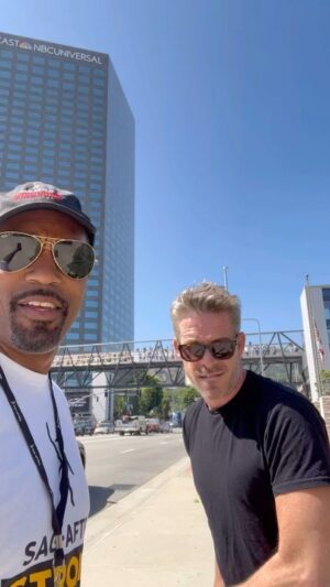 Jason George Instagram - Me and @iamseanmaguire hit the #unbelievable #picketline at Universal Studios today and #offthechain doesn’t begin to cover it

People were dancin in the streets

Caught up with old friends like @loganlaurice @yvettenicolebrown @merledandridge @anniesertich 

And made a bunch of #newfriends
Like #police and an #alienwarrior and his adopted kid

We can do this #allday #everyday til we get a #fairdeal 

#sagaftrastrike
#sagaftrastrong