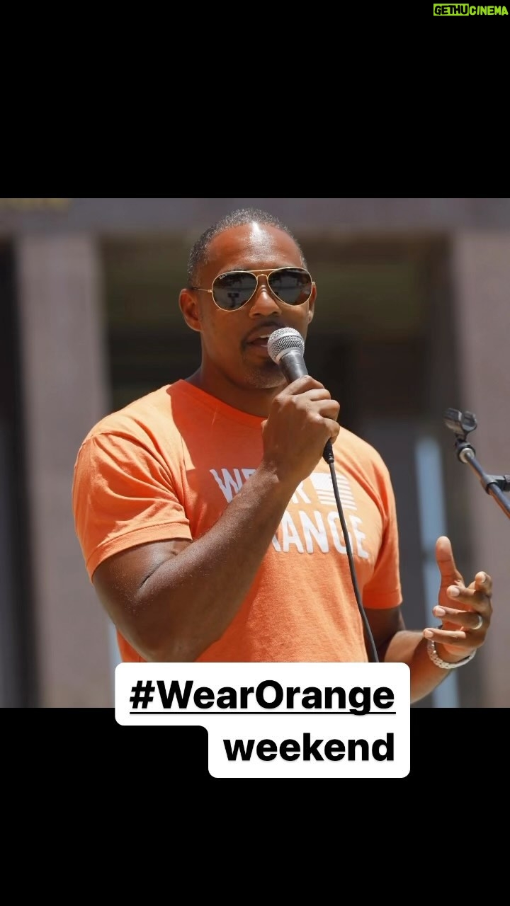 Jason George - 3.9K Likes - #wearorange weekend was amazing and moving as always.
But as much as I love the people I meet
I wish we no longer needed to come together to fight #gunviolence
#Thankyou to all my friends at @momsdemand and @everytown and my new friends at @urbanpeaceinstitute for leading the movement to #savelives
And thanks for letting me come and say a few words of comfort and support