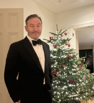 Jason Isaacs Instagram - Been wearing sweatpants since COVID, so when I was commanded to dress up for Christmas, I went as a bandleader.