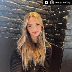 Jason Priestley Instagram - My daughter @ava.priestley went to #shakeshack today… I’m starting to worry…