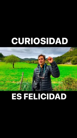 Jason Silva Instagram - CURIOSIDAD ES FELICIDAD || CURIOSITY IS HAPPINESS. 
I am most life when I am enthralled by curiosity. #curiosity #curiosidad #happiness #felicidad