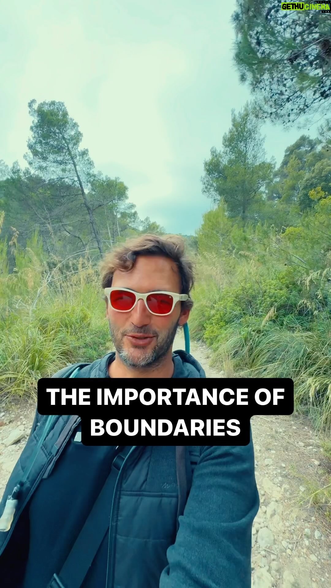 Jason Silva - 1.7K Likes - THE IMPORTANCE OF BOUNDARIES: there are times for radical vulnerability, total compassion and open-heartedness. But there are also times for discernment and boundaries, self protection from vampiric energies and people stuck in their own dark trip! Protect yourself. #mentalhealth #boundaries #healing #bullies #psychology