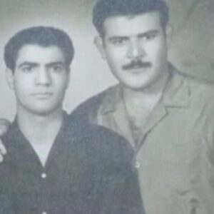 Javad Nazari Instagram - دلتنگ چهره هایی هستم ک نمی‌دانم هم اکنون خاک با آنان چه کرده...
#روحشون_شاد_و_غرق_در_آرامش_ابدی_باد🥀🥀🥀
#پنجشنبه_ها 
#جوادنظری👈❤👉 
#امیرخسرونظری 
#javadnazari #amirkhosronazari #jvadnazari