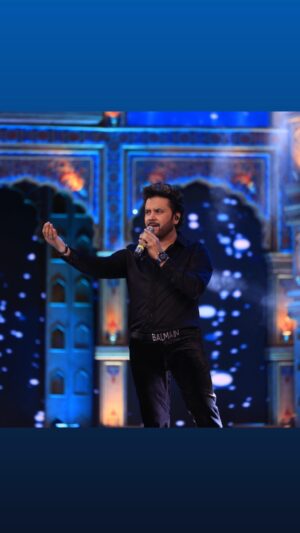 Javed Ali Instagram - Javed Ali is regarded as the epitome of versatility and is hailed as the golden voice of all time, earning the title of ‘Voice of the Nation’. Singing in an astounding 16 different languages, he continues to captivate audiences worldwide.

At the prestigious Dadasaheb Phalke International Film Festival Awards 2024, Javed Ali delivered a mesmerizing Tribute to the Nation performance, showcasing his soul-stirring voice.

Watch the full performance of Javed Ali only on @zee5 

#dpiff #dpiff2024 #dadasahebphalkeaward #legacy #fatherofindiancinema #mostprestigious #indiancinema #tributetonation #javedali #liveperformance