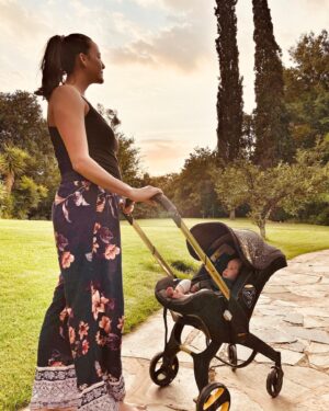 Jay Anstey Instagram - 7 weeks old today 🦶 

Time is flying yet the days are long! Exclusively breastfeeding is a full time job - by far the most rewarding job I’ve ever had - so when hubby gets home we all go outside to take a deep breathe together. I value our walks as a family, seeing our little girls face in awe of the world makes my heart so full 🥰

Cruising round in our Doona Gold Limited edition- I must admit we feel damn fancy in the park 😎 

#mom #momlife #postpartum #4thTrimester #babies #newborn #baby #doona #pram #pramlife #family #momsofinsta #girlmom #momblogger #momblog #clickinmoms #lightinspired #kidsforreal #illuminatechildhood #magicofchildhood  #alternativeparenting #wildwomensisterhood