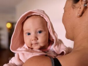 Jay Anstey Instagram - 3 Months Today 🥳

So fast she’s gone from a napping, feeding, pooping blob into somewhat of a person! 😂 
Her cute quirky personality is starting to shine through and the laughs she gives us everyday are growing. 
Damn I love this little soul.
🌻🌈🥰