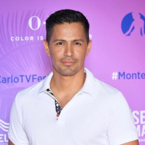 Jay Hernandez Instagram - Talked about #magnumpi , met Prince Albert II and his wife at the palace, drank champagne and boogied. No complaints here. 🤷🏻‍♂️ #montecarlo #tvfestival