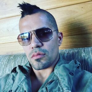 Jay Hernandez Instagram - Since I’m shooting and can’t dress up here’s an oldie. Ya know who it is??? #halloweencostume