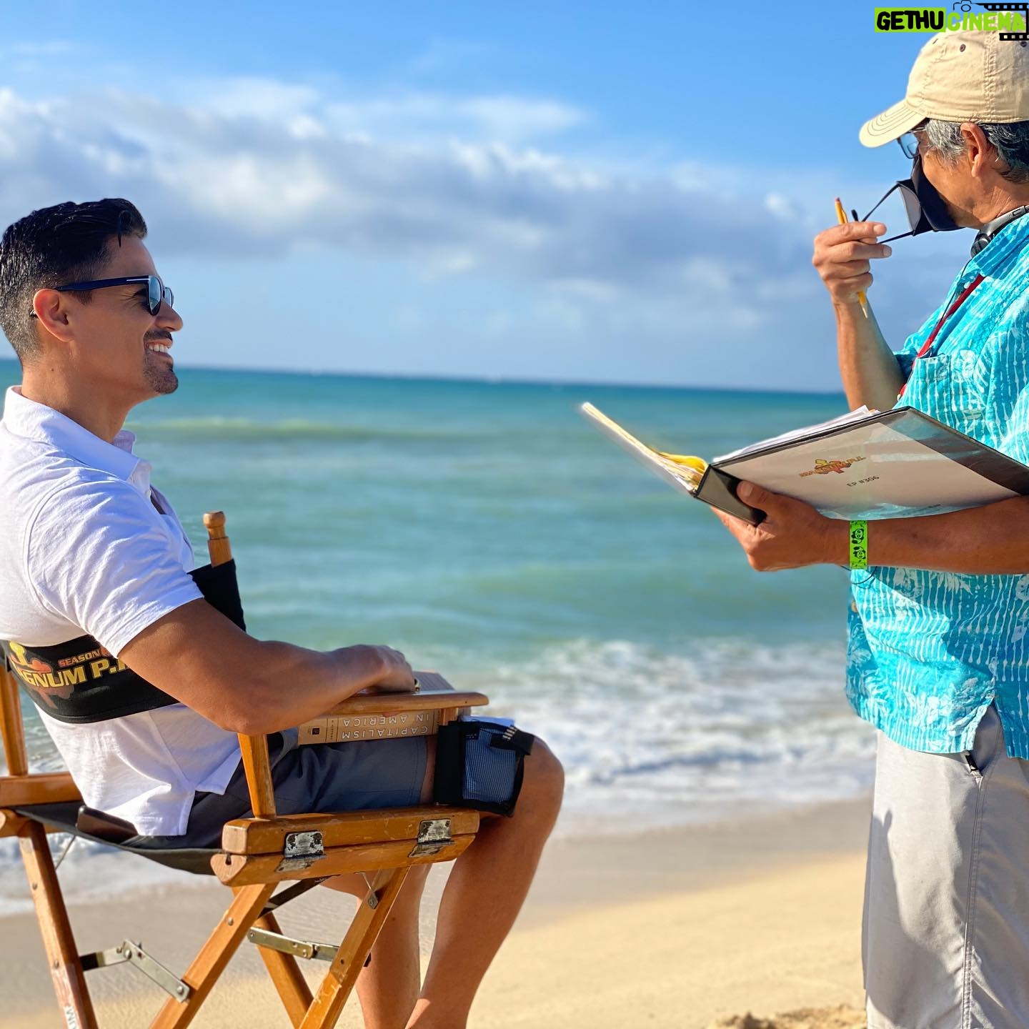 Jay Hernandez - 52.1K Likes - Season finale of Magnum tonight. Been a tough year for everyone but we worked really hard to make some good television. Hope y'all enjoyed it, the ohana can't wait to see you in season 4! ššš¤š½