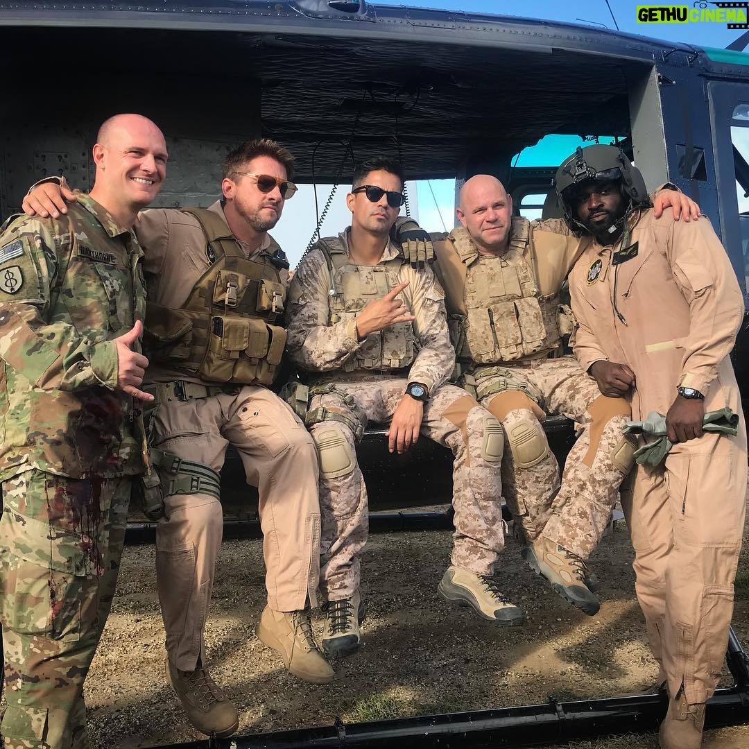 Jay Hernandez - 23.3K Likes - It’s Monday night. Come chill with the boys. @cbstv #magnumpi
