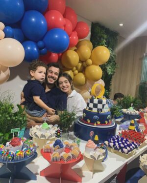 Jayme Matarazzo Instagram - Tempo, tempo, tempo… Há três anos o Antonio nasceu e ressignificou a nossa vida, a impressão que temos é que ele tá conosco desde sempre. Há três anos ele veio nos ensinar sobre esse amor tão profundo e incondicional, que faz a gente querer evoluir e ser cada dia melhor. Há três anos ele transformou nossa vida, trouxe mais cor e alegria. Quanta gratidão em ter você filho, obrigada por existir, obrigada por ter nos escolhido, vamos estar sempre do teu lado, te apoiando e te incentivando a ser tudo aquilo que tu deseja. Te amamos infinito e além ❤️