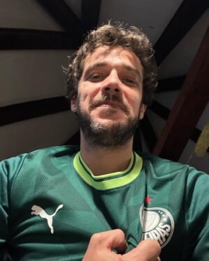 Jayme Matarazzo Instagram - “Dodecacampeão… 12x o Maior do Brasil !!! O Palmeiras é gigantesco!!! O meu palestra só me enche de alegria. Bem vindos a “Virada heróica”, conquistada pela “Terceira Academia”. Desfrute desse momento.  Esse time é histórico. Abel Ferreira é eterno. Vai palmeiras! Desistir jamais!!! “A Terceira Academia” é fantástica. O Palmeiras é gigante!!!
