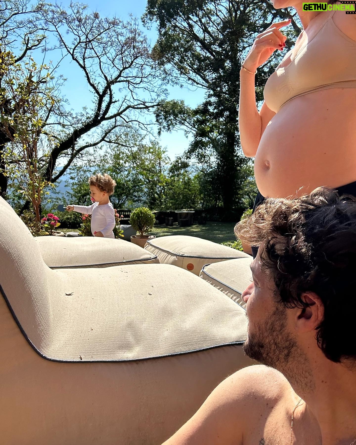 Jayme Matarazzo - 6.3K Likes - Sobre a delícia, que é poder dizer: Nós 4 …🥰
Chegando ao sexto mês e o tempo voando!!!
#familia ❤️