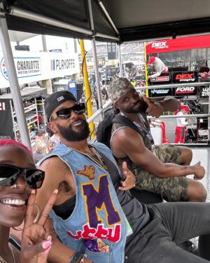 Jazlyn Miller Instagram - Last weekend @mr_9ray_willseeyounow and I got a chance to experience the “NASCAR 600 Cup Series🏆” ,VIP from the pit.More importantly though, I got a chance to see my Cuzzo @_megaquan do his thing first hand! I’m so proud of you Quan! We had a great time🏎️🫶🏾! Can’t wait to take Mansa and Sai Sai next year! —
I saw the orange man in person there too😱🥹.