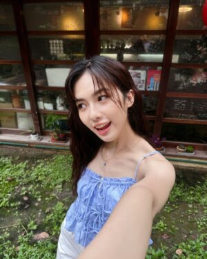 Jean Ho Instagram - 連假 I’m coming ♥️✨