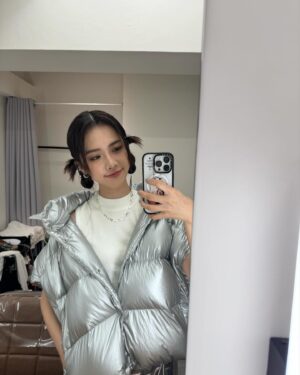 Jean Ho Instagram - Jan.✍🏻🧩
太喜歡最後一個側拍（大笑ꉂꉂღ(>ᗜ<*)༡𐤔𐤔𐤔