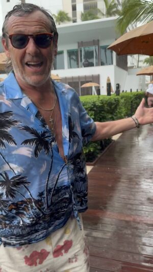 Jean-Luc Reichmann Instagram - 😂😂 Ça va beaucoup mieux la météo à Miami 🇺🇸😂👍 
#miami