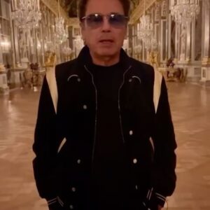Jean-Michel Jarre Instagram - #merrychristmas #versailles #chateaudeversailles