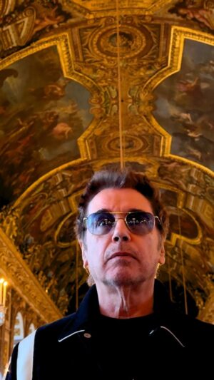 Jean-Michel Jarre Instagram - One week to go until VERSAILLES 400. Over the next few days, join us on the journey of setting up the production, and here is how to share the event itself: The performance will take place with a very limited number of guests live,  and simultaneously in virtual reality on VR platform VRROOM at 23.15h CET Christmas Night, 25th December. The show will be broadcast on French TV on W9 & French Radio RTL RADIO same night at 23.10 CET, followed closely with a Youtube stream (worldwide except for France).