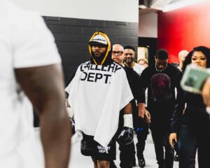 Jean Pascal Instagram - Don't forget that we are human. It's okay to have a melt down. Just don't unpack and live there. Cry it out and then refocus on
where you are headed. #jeanpascal  #gallerydept 📸: @jrdn_0fficiel