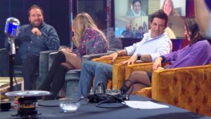 Jean-Pascal Lacoste Instagram - Vous connaissez ce moment où vous faites tout votre possible pour ne pas rire.. mais on entend que vous ?
.
.
C’est ce qui nous ai arrivé pendant l’émission « Escape Show » voici un petit extrait de ce moment 😆 Un joli moment de fou rire avec nos deux perturbateurs principaux @jp.lacoste @cyrildetaeye & @audrey_nrj
.
.
Si vous n’avez toujours pas vu l’émission, retrouvez l’épisode sur Auvio rtbf !