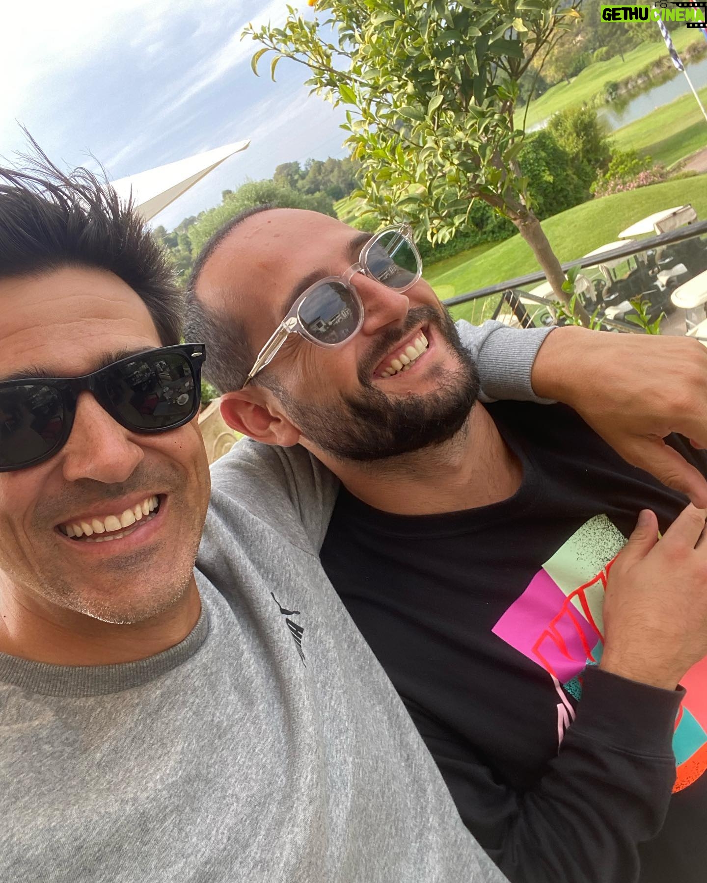 Jean-Pascal Lacoste - 886 Likes - Quelle journĆ©e incroyable pour les balles blanches organisĆ© par @jerome.alonzo. Un rdv pour la bonne cause sur un golf exceptionnellement beau de qualitĆ© d Acceuil etc⦠le @royalmougins. En plus avec les copains @jerome.alonzo @alexlevygolf83 @greghavret @boghossianalain14 ā¦ā¦.et plein d autres. Les yeux remplis d Ć©toile avec cette journĆ©e golfique juste fantastique malgrĆ© 9 trous sous la pluie š¤£š¤£š¤£. @cobragolf @pumagolf @pumafrance @garmin @jabra @nicolasgirard67 @anneso_pumagolf @jerem_golf. Vive les copains vive le golf ā³ļø rdv lāannĆ©e prochaine. Encore merci Ć toute lāĆ©quipe du golf ainsi que lāĆ©quipe dāorganisation des balles blanchesāŗļøā¤ļø