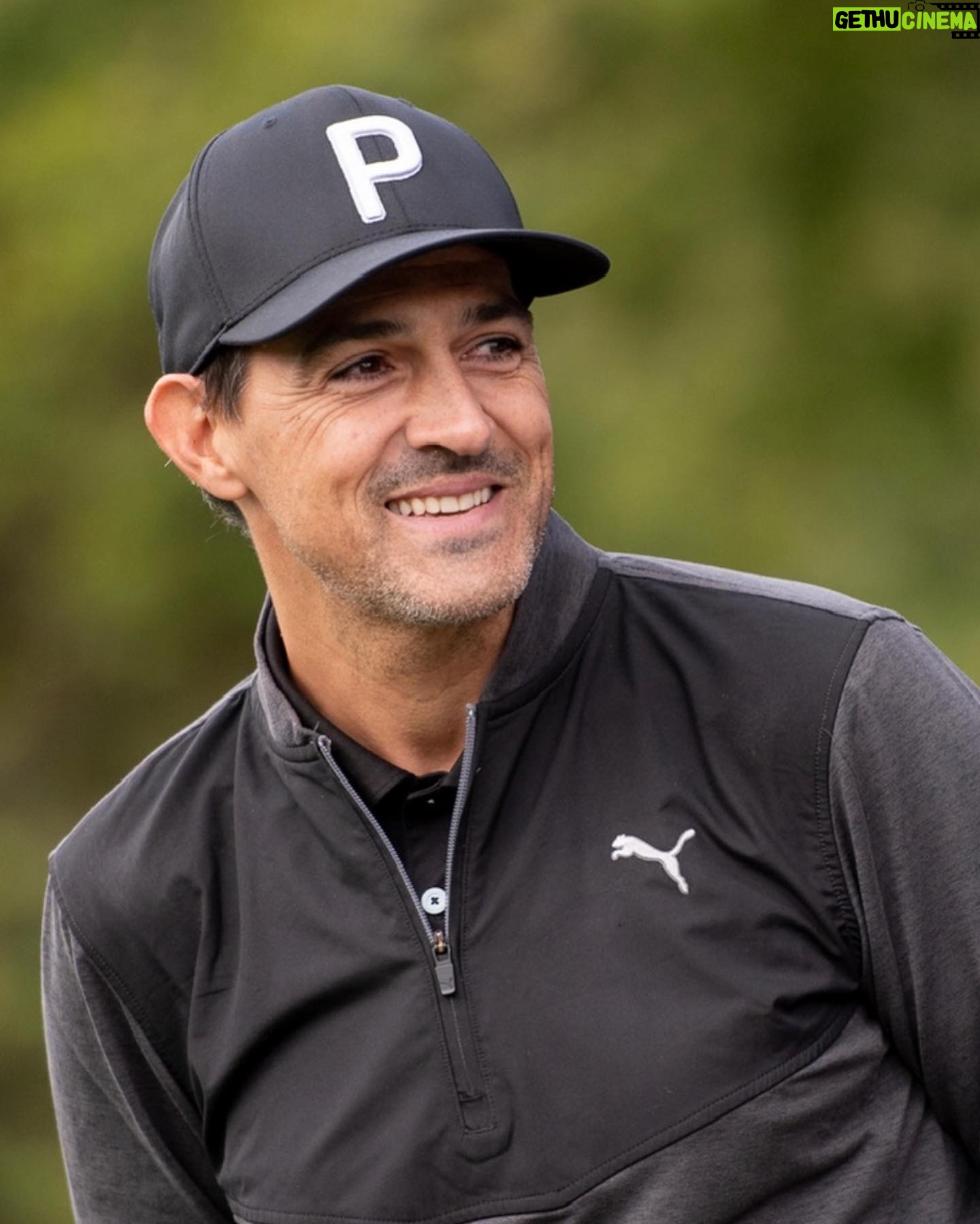 Jean-Pascal Lacoste - 2.5K Likes - Quel bonheur de faire partie de la team puma l'équipe est extraordinaire que ce soit pour les tenues qui sont juste incroyable, ou bien pour les clubs cobra. un bonheur d'avancer à vos côtés les amis. vive le golf. #playthebest#bethebest#foreverfaster#golf.merci aussi @garminfrance et @sa.w.s et le golf de @golfdechantaco @taylorseb23 😊toute l’équipe de golf plus le Mag @thierrydavid pour me supporter dans mon addiction sportive 😊. Essayer, joue! Le golf c est rock’ roll. C est un kiffe absolue♥️…. Et la route des golfs arrive 😊 @laroutedes_golfs