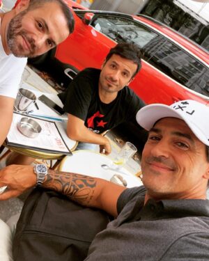 Jean-Pascal Lacoste Instagram - Réunion de travail avec les bro. Ça va être une super aventure @laurentbaratofficiel @djaliljensen  #newproject #tuvasetrefieredemoicherie @delphine_tellier  @bellrosswatches @lxhbrandofficial