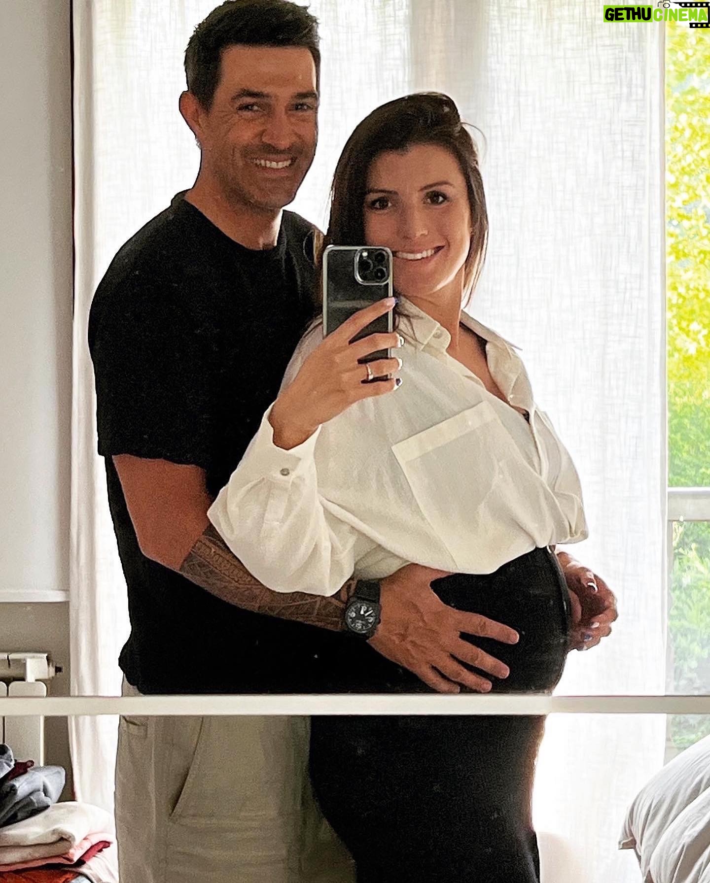 Jean-Pascal Lacoste - 24.5K Likes - Bientôt elle arrive, bientôt 5 à la maison ❤️❤️❤️ @delphine_tellier @kylielacoste, maverick, ainhoa et moi. Top familly ❤️❤️❤️❤️🔥🔥🔥🔥🔥🔥