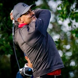 Jean-Pascal Lacoste Instagram - Une belle fin de saison, on prépare la saison prochaine @mouhicajean et @cobragolf @pumafrance @pumagolf. De beaux projets et objectifs golfique pour 2024. Bon golf à tous ⛳️🎄et n’oubliez pas sur le site de puma les tenues hiver sont dispos ainsi que les club et bois aerojet dans tous les golf plus près de chez vous … noël approche 🎄🎄🎄🎄