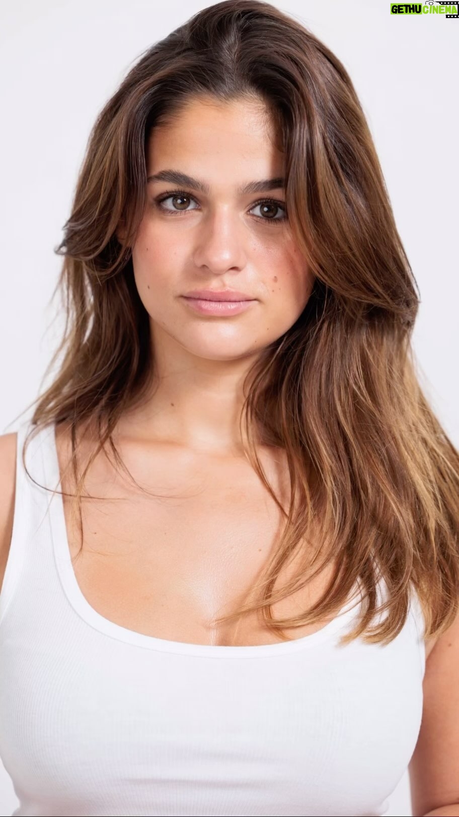 Jean-Pascal Lacoste - 6.6K Likes - Joyeux anniversaire Ć toi ma fille 16 ans et dĆ©jĆ grande ! Tu as beaucoup beaucoup beaucoup de qualitĆ©s malgrĆ© ton sale caractĆØre. On tāaime fort continue de bien grandir et de bien travailler Ć lā Ć©cole.
Papa et Delphine ā„ļø
#mafille #famillyfirst